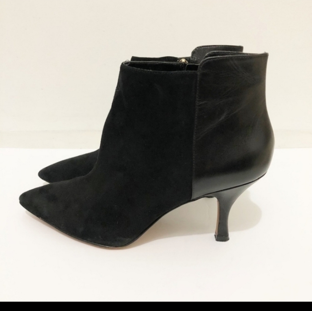 Nine West Elegant Black Ankle Boots Size 9